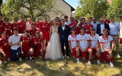 „Ab heute spielt Paul Bächler in der wichtigsten Liga seines Lebens“! Und der Schiedsrichter ist seine Corinna!